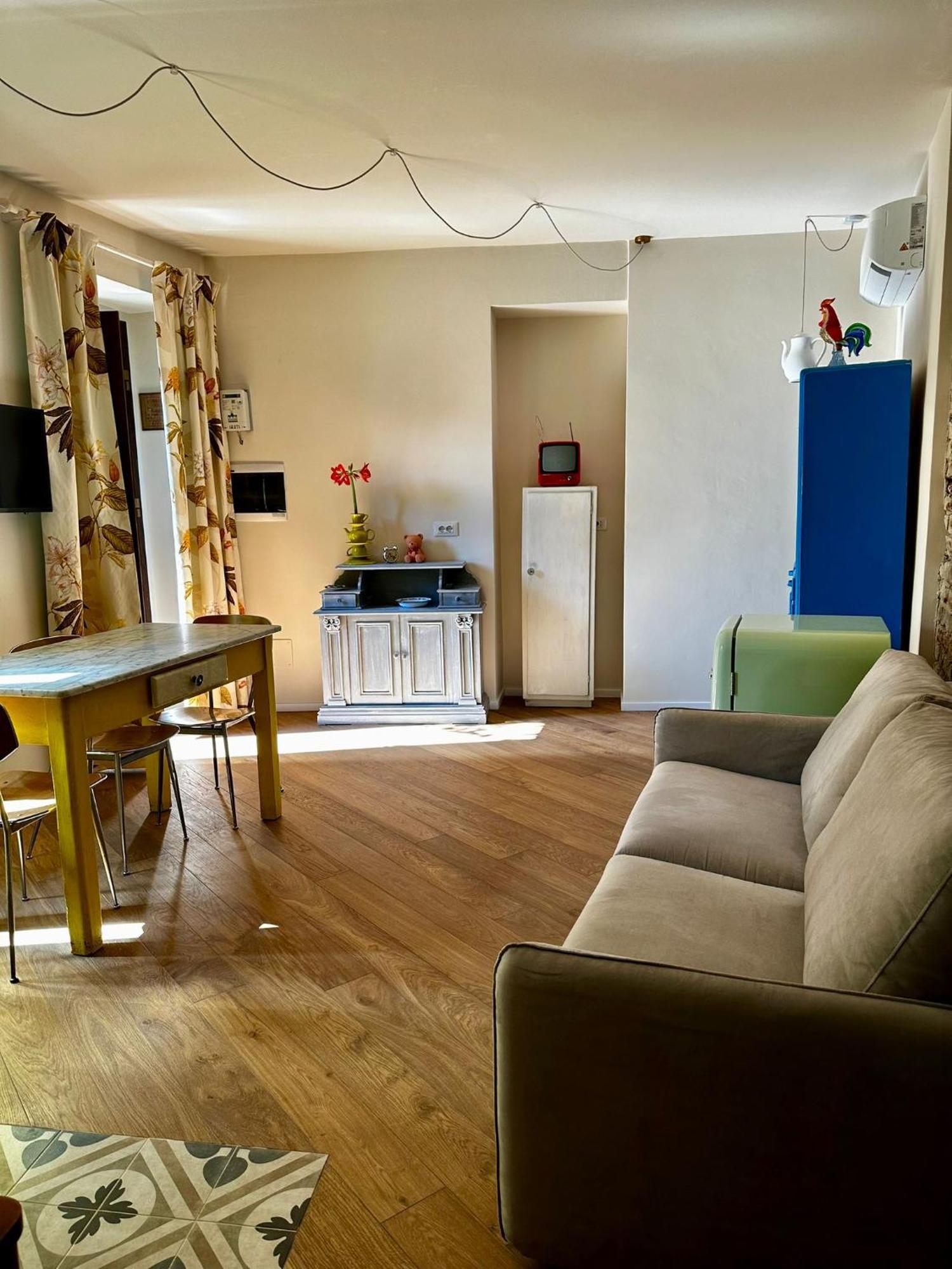 Il Balconcino Del Centro Storico Apartment Торино Екстериор снимка