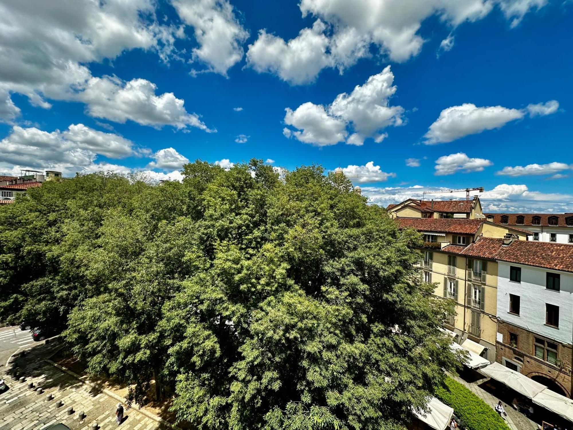 Il Balconcino Del Centro Storico Apartment Торино Екстериор снимка